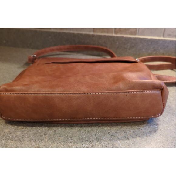 MultiSac Crossbody Vegan Leather Camel Tan Adjustable Strap Square Bag 11x11 x 3 - Picture 5 of 9